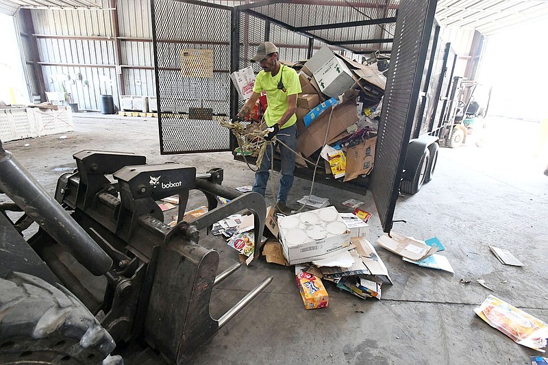 Report advises expansion, coordination on NW recycling
